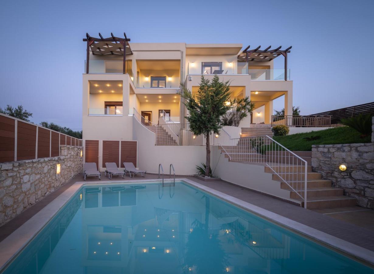 Family Villa Rousa In Rethymno With Pool, Bbq And Kids Area Loutra Exterior foto