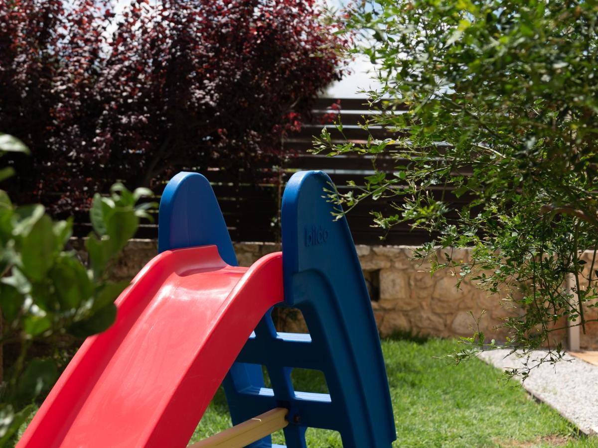 Family Villa Rousa In Rethymno With Pool, Bbq And Kids Area Loutra Exterior foto