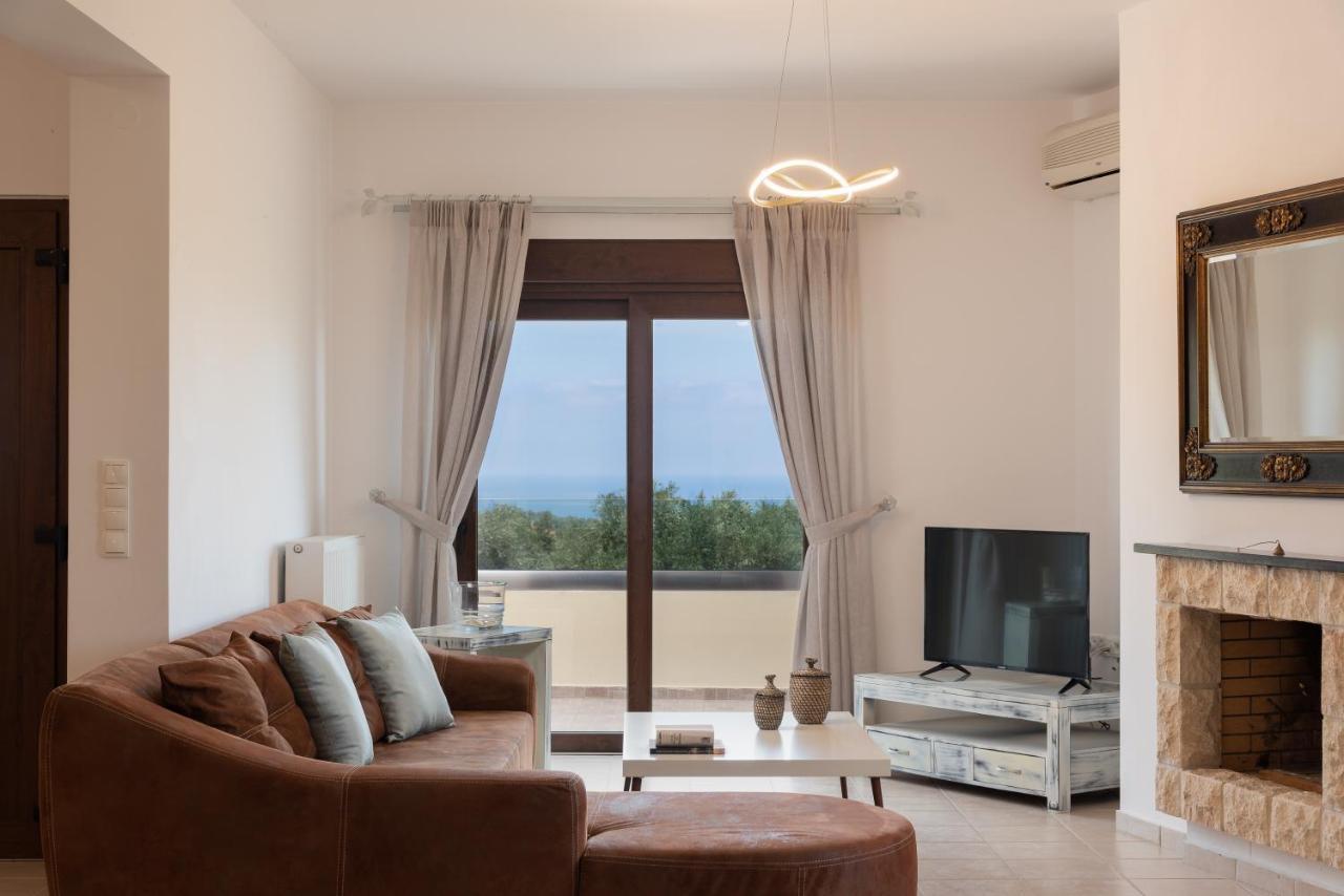 Family Villa Rousa In Rethymno With Pool, Bbq And Kids Area Loutra Exterior foto